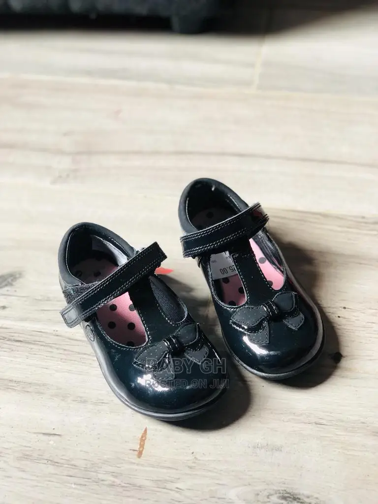 Black Shoes