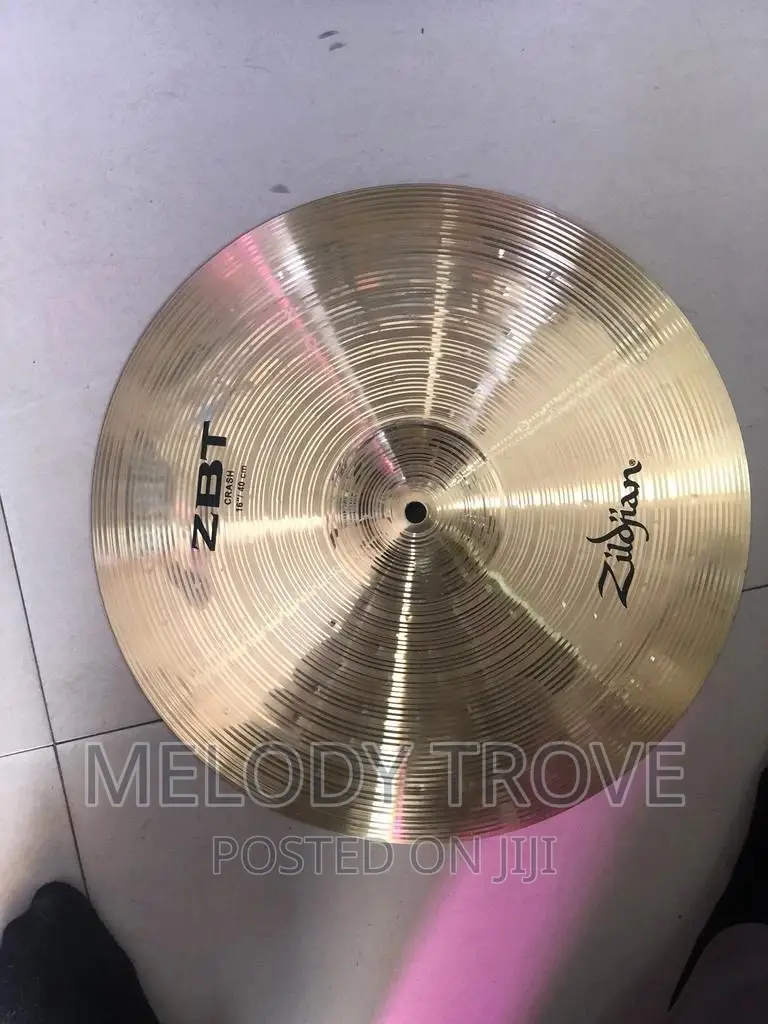 Zildjian ZBT 16" Crash Cymbal