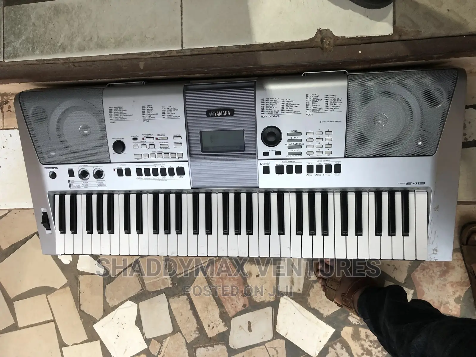 Yamaha PSR 413 Keyboard