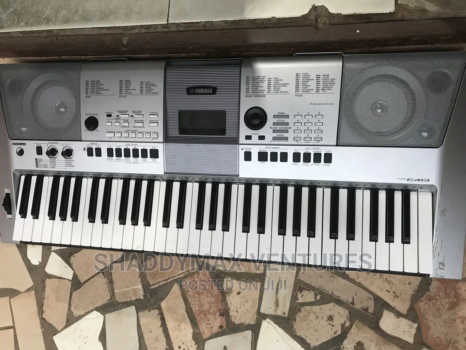 Yamaha PSR 413 Keyboard