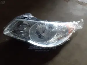 Hyundai Elantra 2008/10headlight Pair.