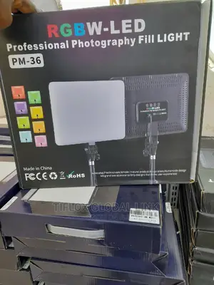 Rgb W-led Studio Light