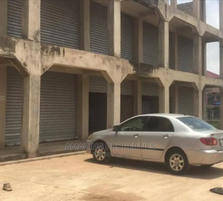 22 Shops for Sale at West Hills Mall Area