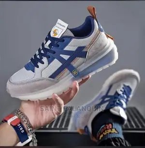 Adidas Sneaker