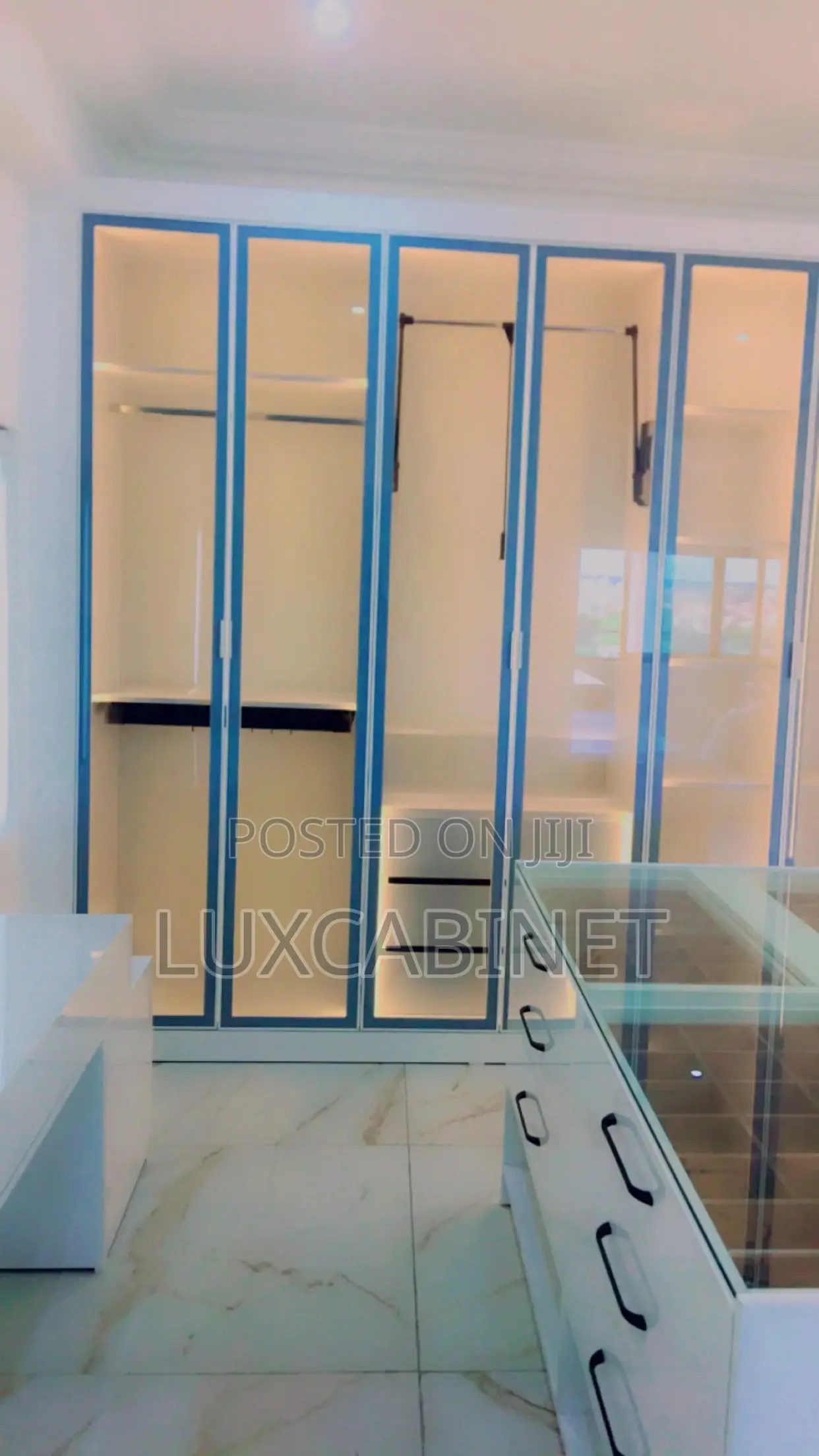 Highest Quality Walk-In Closet’S With Light