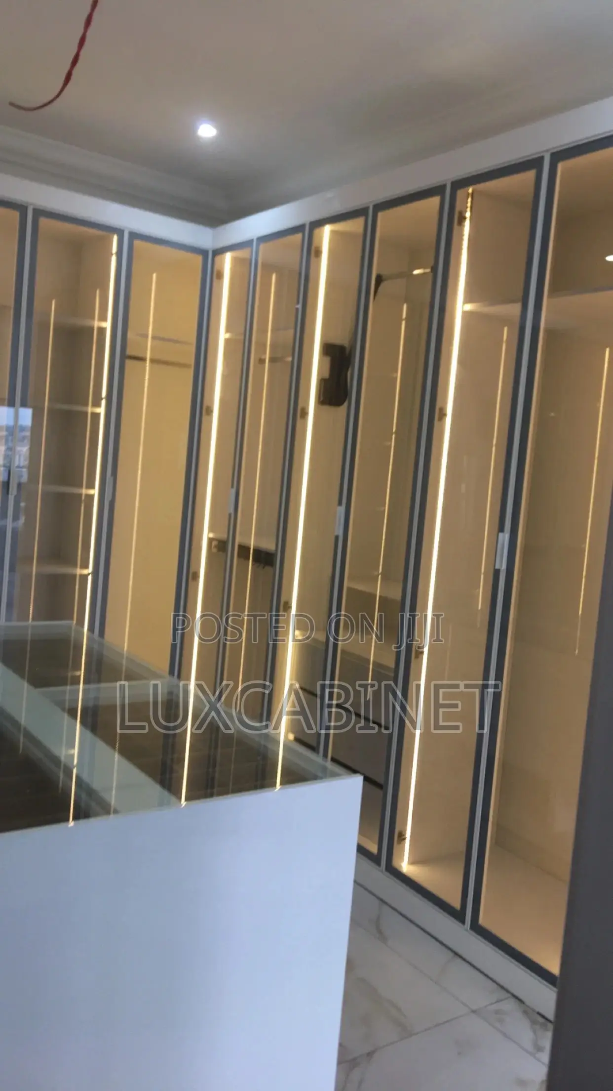 Highest Quality Walk-In Closet’S With Light
