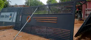 Design Sliding Gate