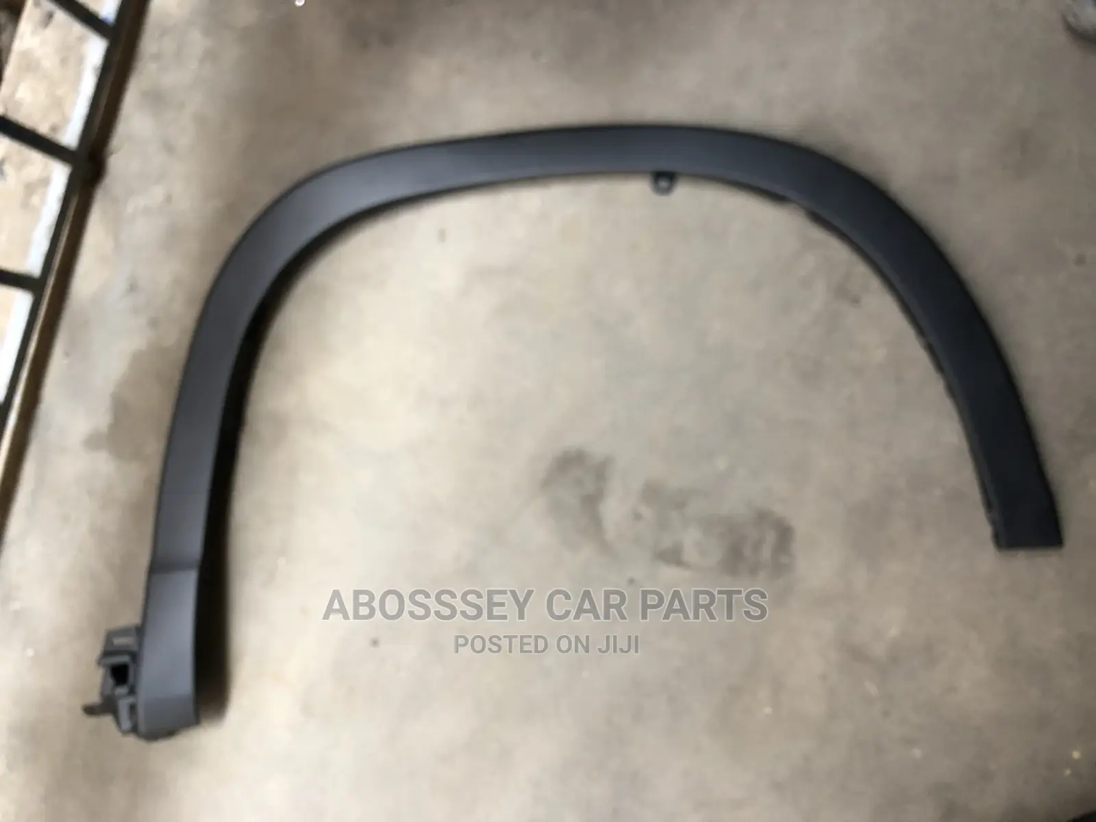 Toyota Highlander 2014 to 2018 Fender Moulding Available