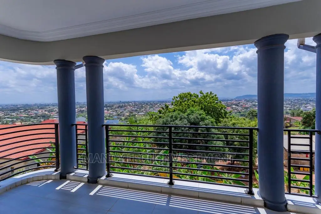 Furnished 5bdrm Mansion in Pokuase for Sale