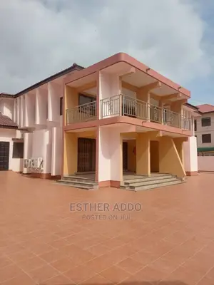 6bdrm Mansion in East Legon for rent