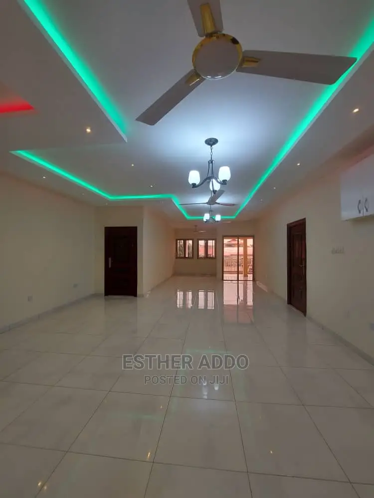 6bdrm Mansion in East Legon for rent