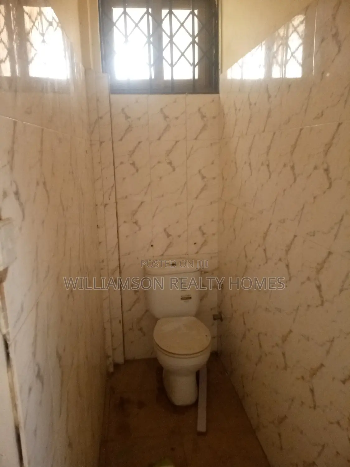 Business Spacious Shop/Store/Office Space For Rent