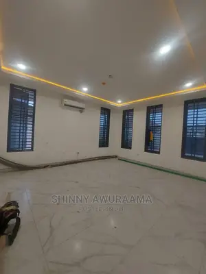 4bdrm House in Ashaley Botwe, School Junction for sale
