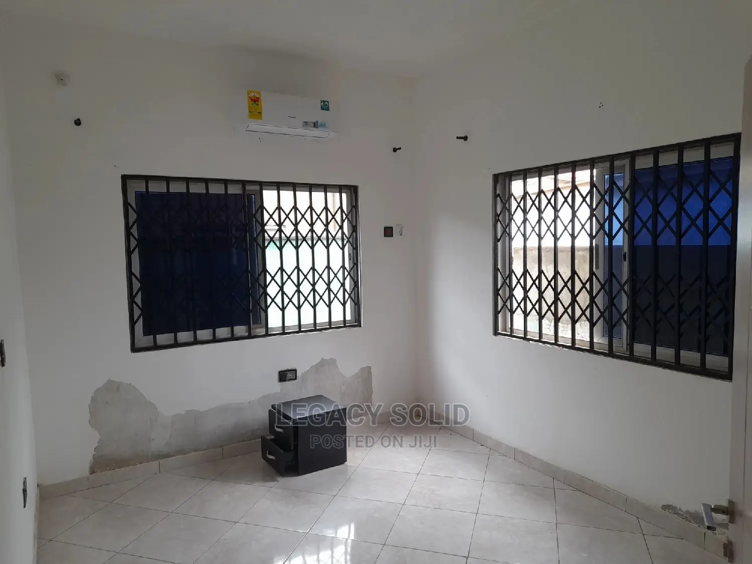 Furnished 2bdrm Apartment in Legacy Solid Real, Ledzokuku-Krowor