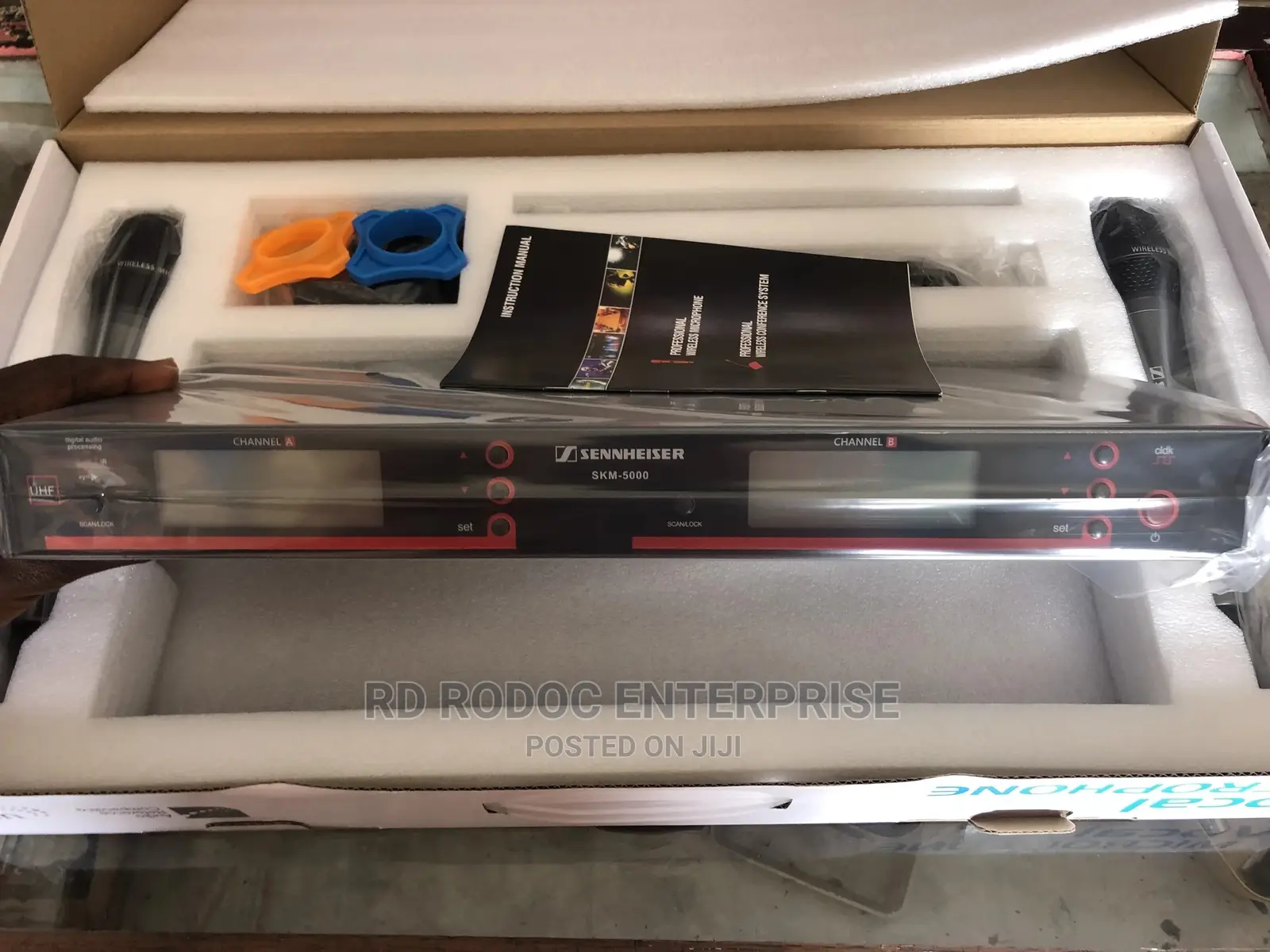 Wireless Microphone SKM500