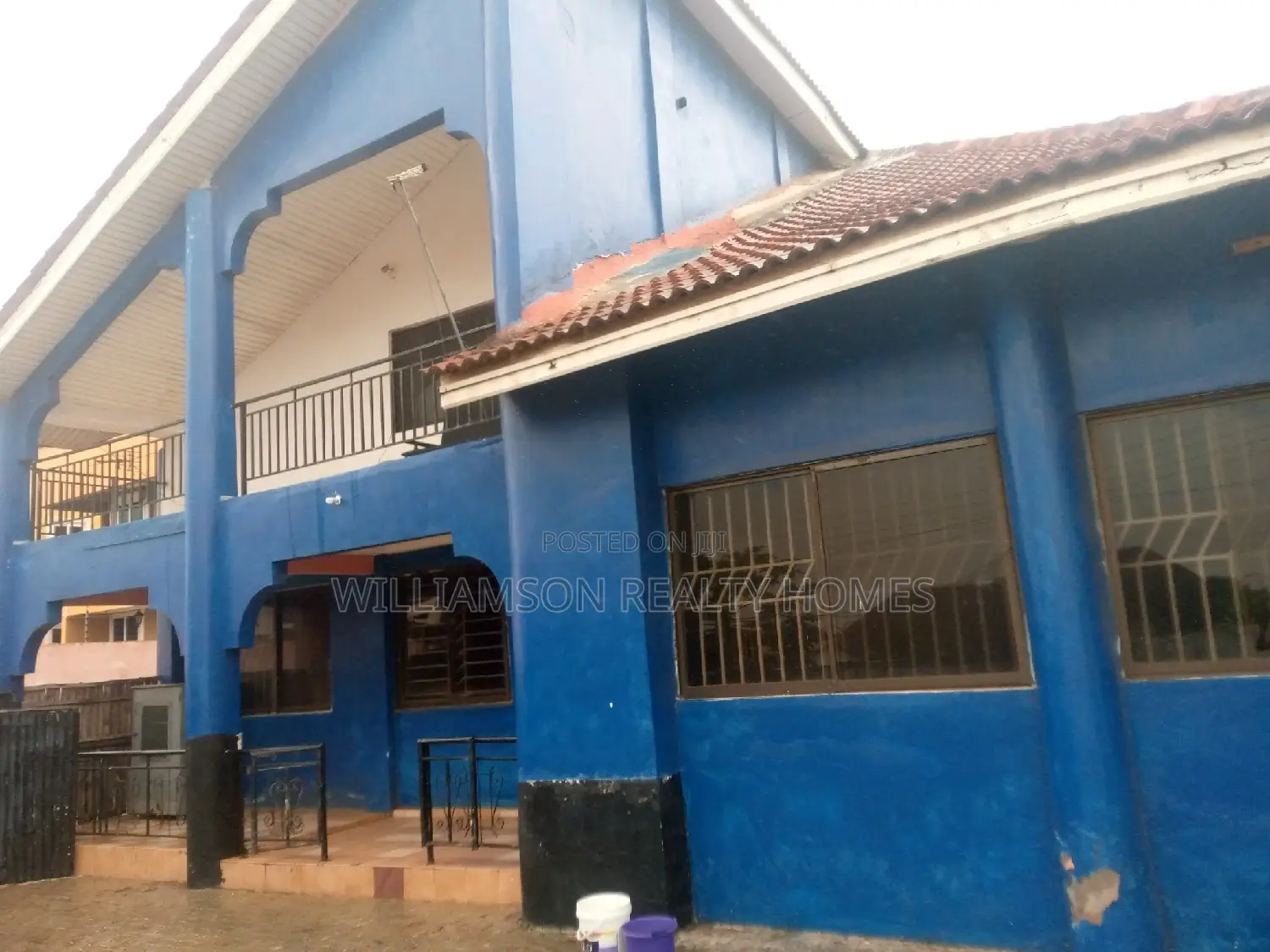 1bdrm Apartment in Community 18, Spintex for rent