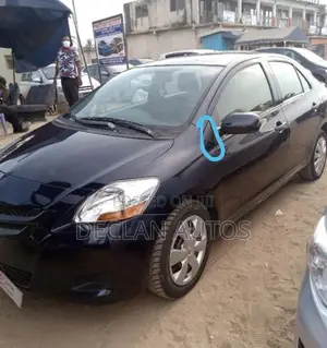 Toyota Yaris Saloon Mirror Pad