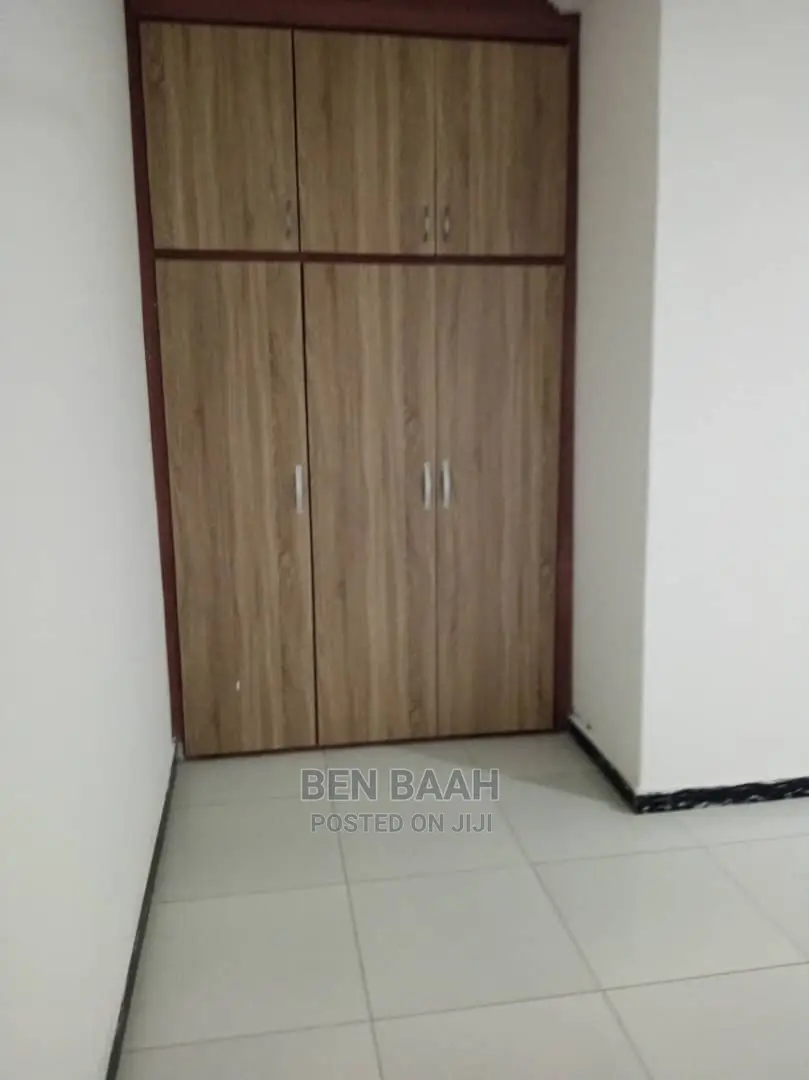 4bdrm Duplex in Ben Properties, Dome for rent