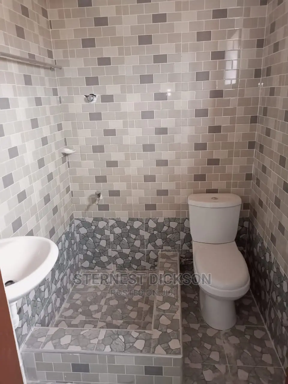 1bdrm Apartment in St.Ernest Dickson'S, Accra Metropolitan for rent