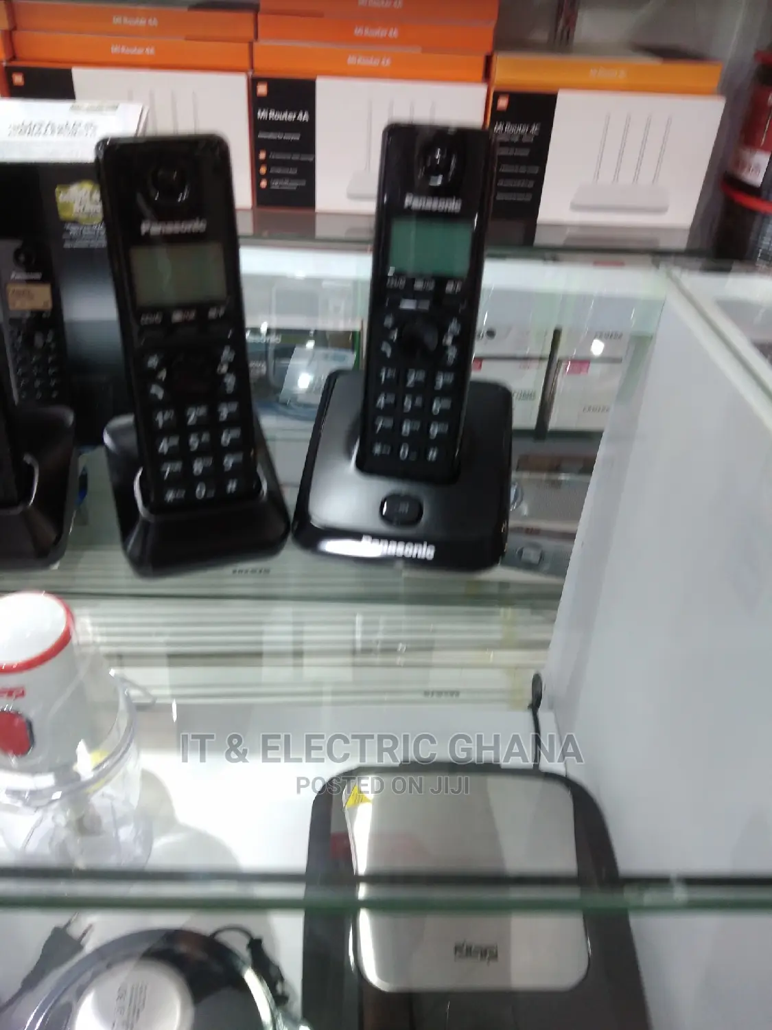 Panasonic Kxtg2713 Digital Cordless Phone With 3 Headsets