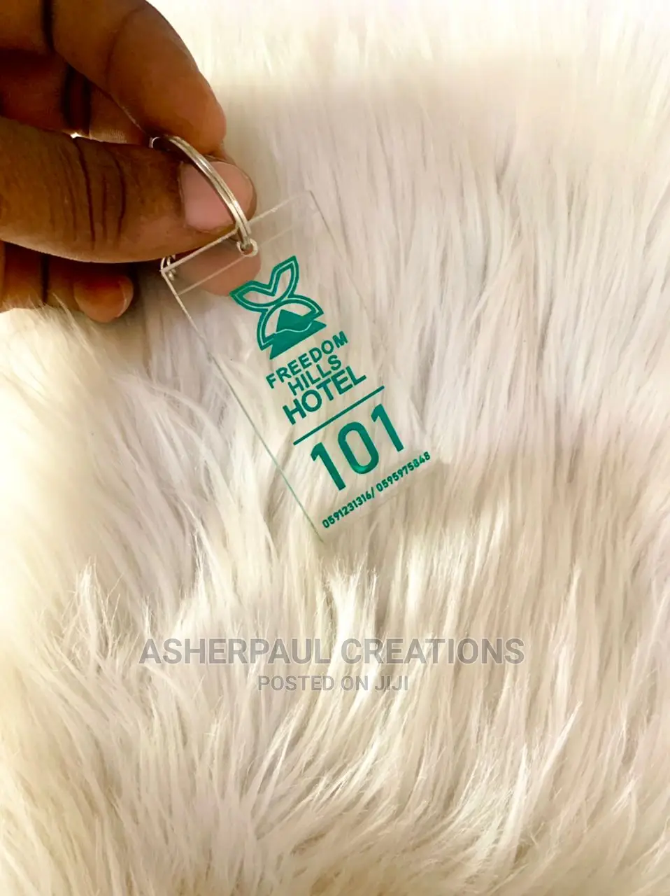 Customize Keyholder
