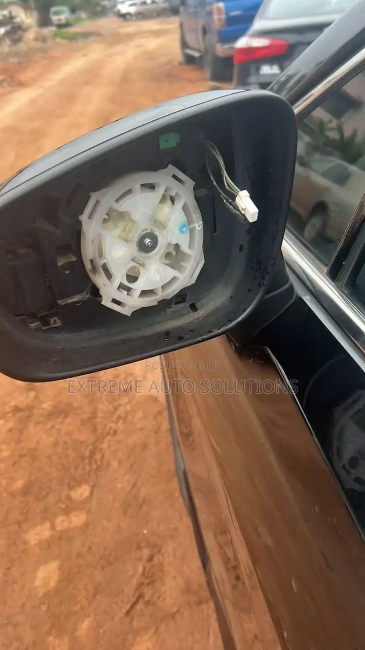 Lexus RX350 Driving Mirror Glass