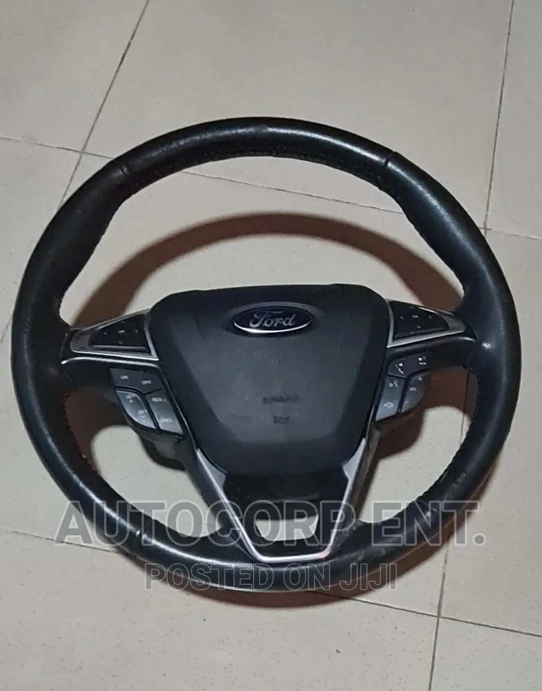 Ford Fusion/ Edge Steering With Airbag 2013 - 2019