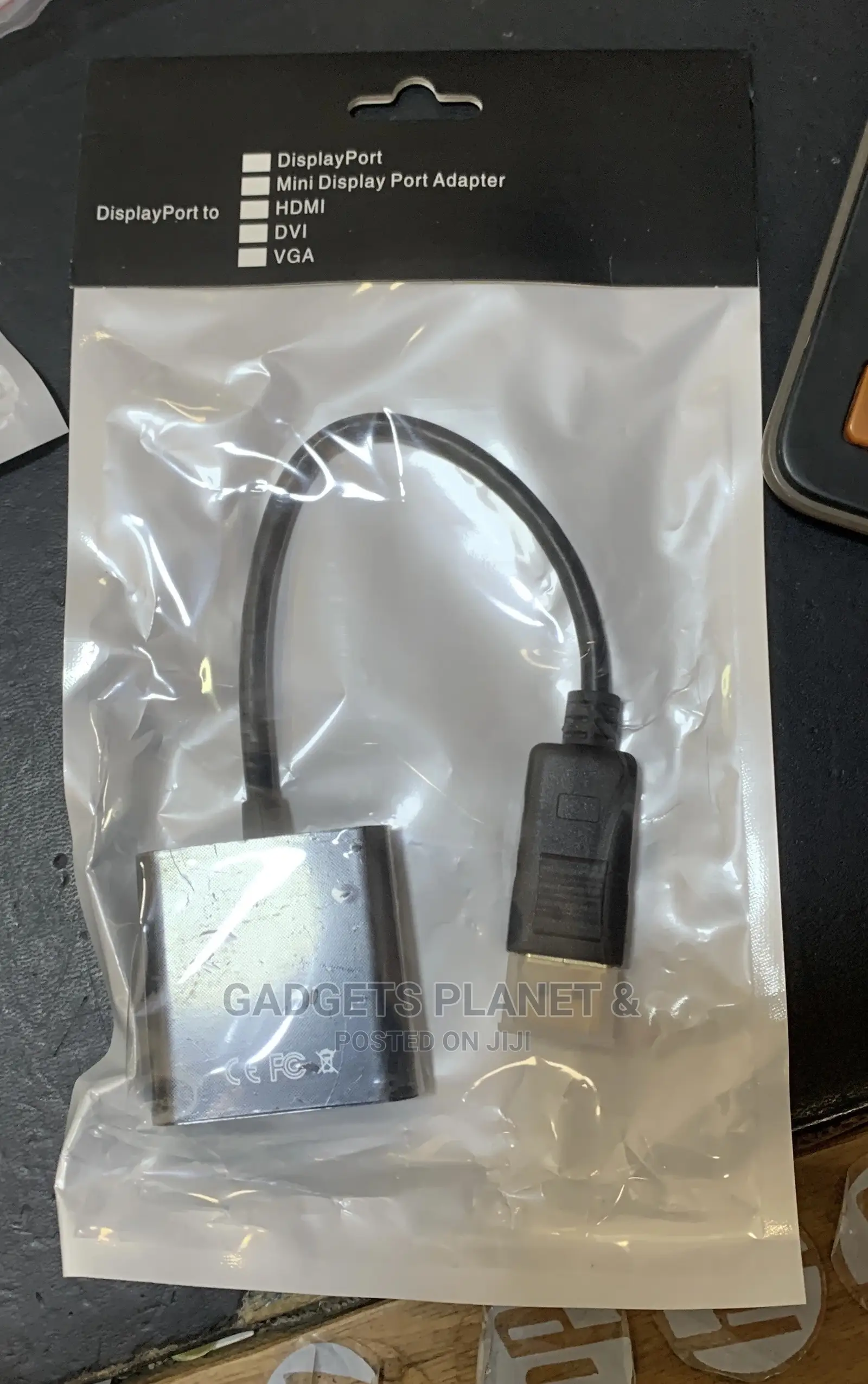 Displayport to HDMI Adapter / Converter - Black