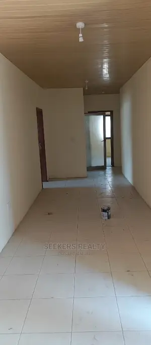 7bdrm House in Seekers Realty, Cantonments for rent