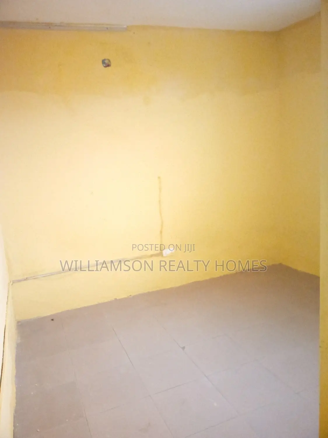 1bdrm Apartment in Community 18 Area, Spintex for rent