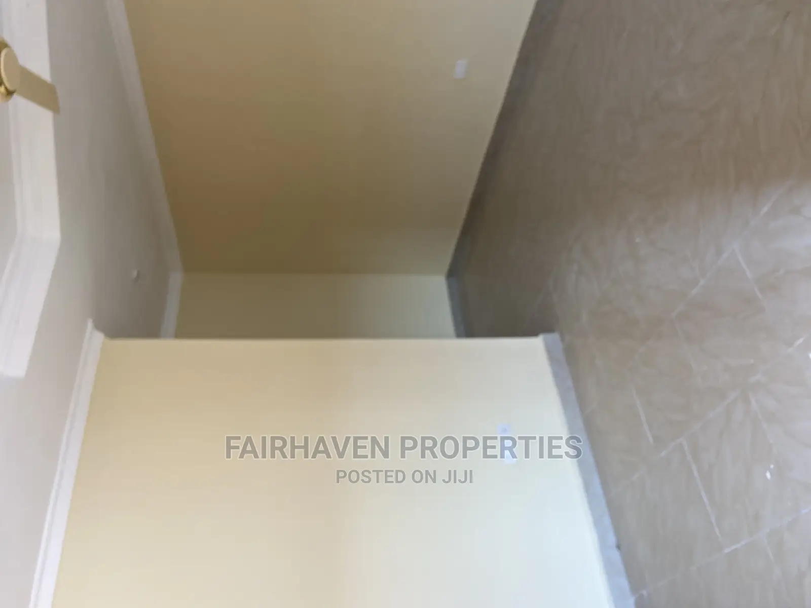 2bdrm Block of Flats in Teshie for Rent