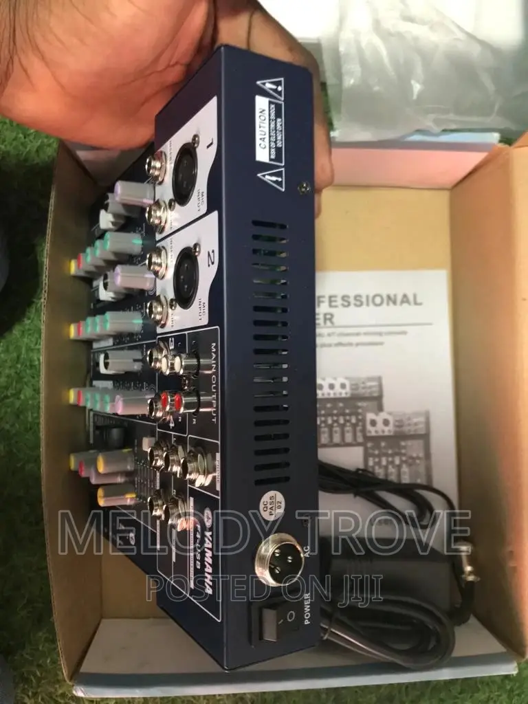 Yamaha 4-Channel Mixer (F4)