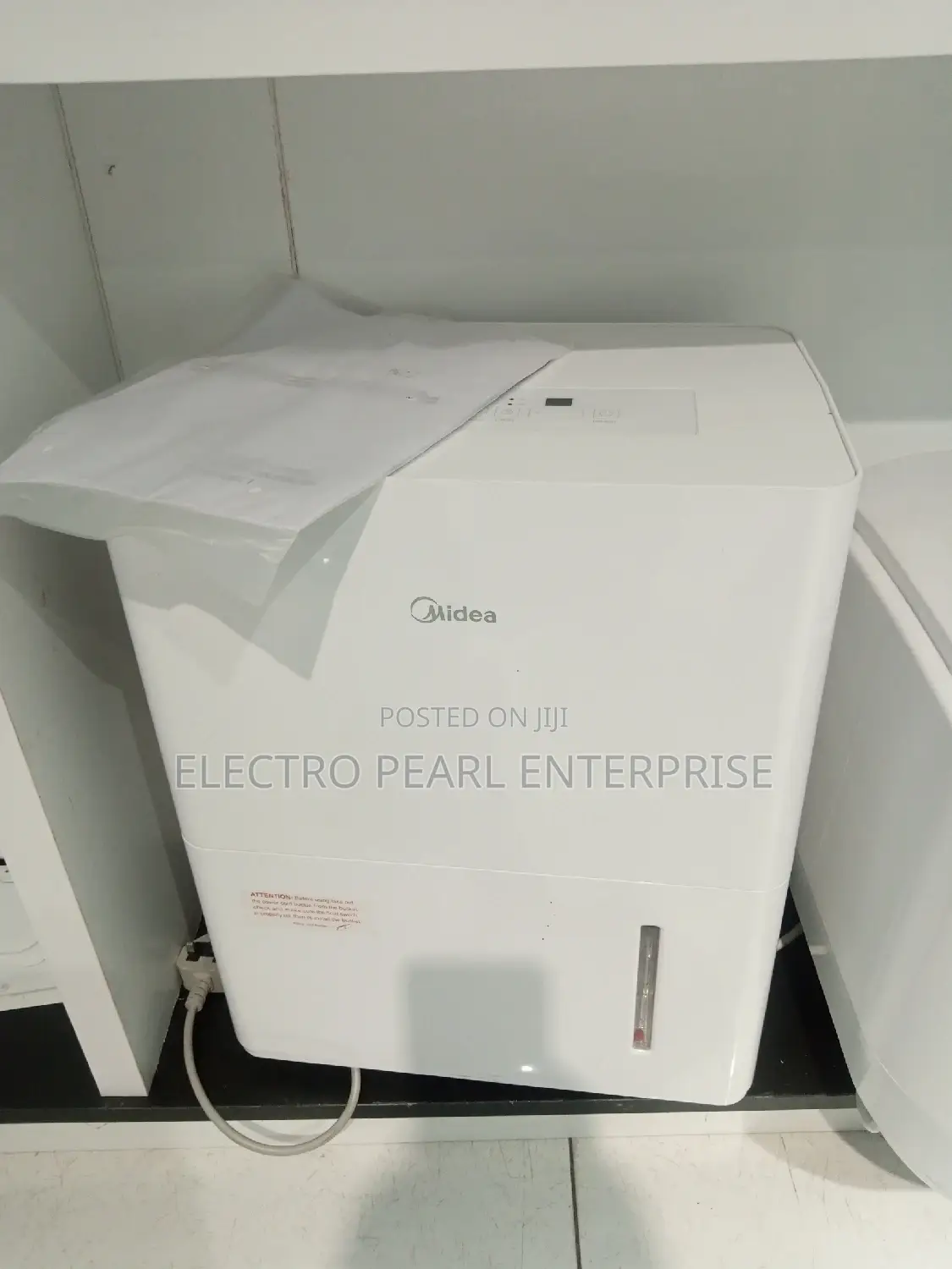 Midea 30litters Dehumidifier