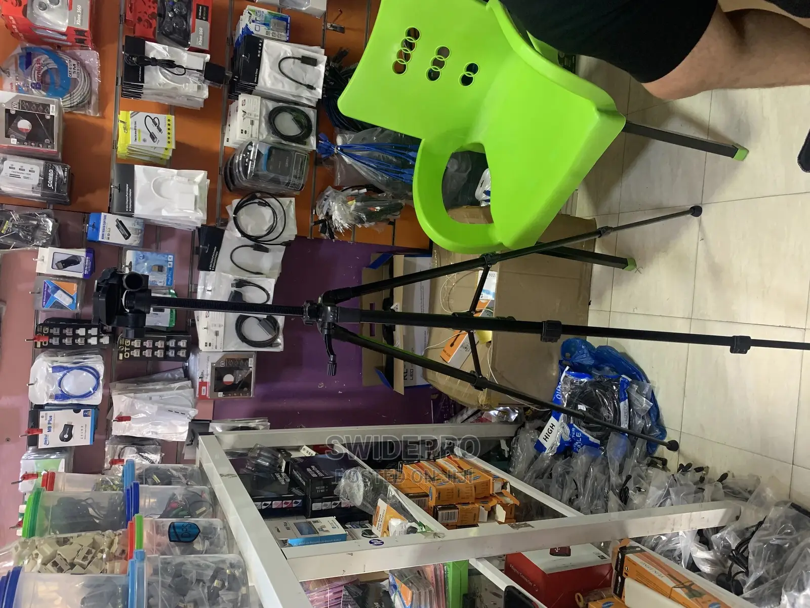 Tripod Stand for Phones