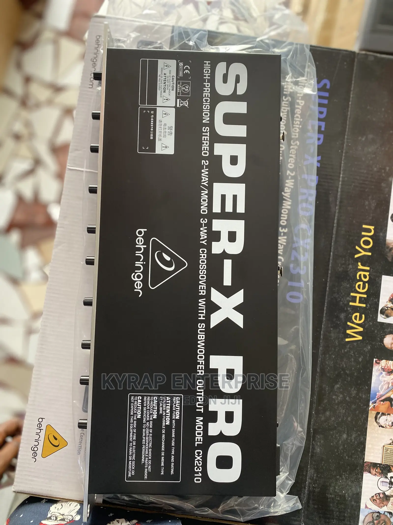 Behringer Crossover