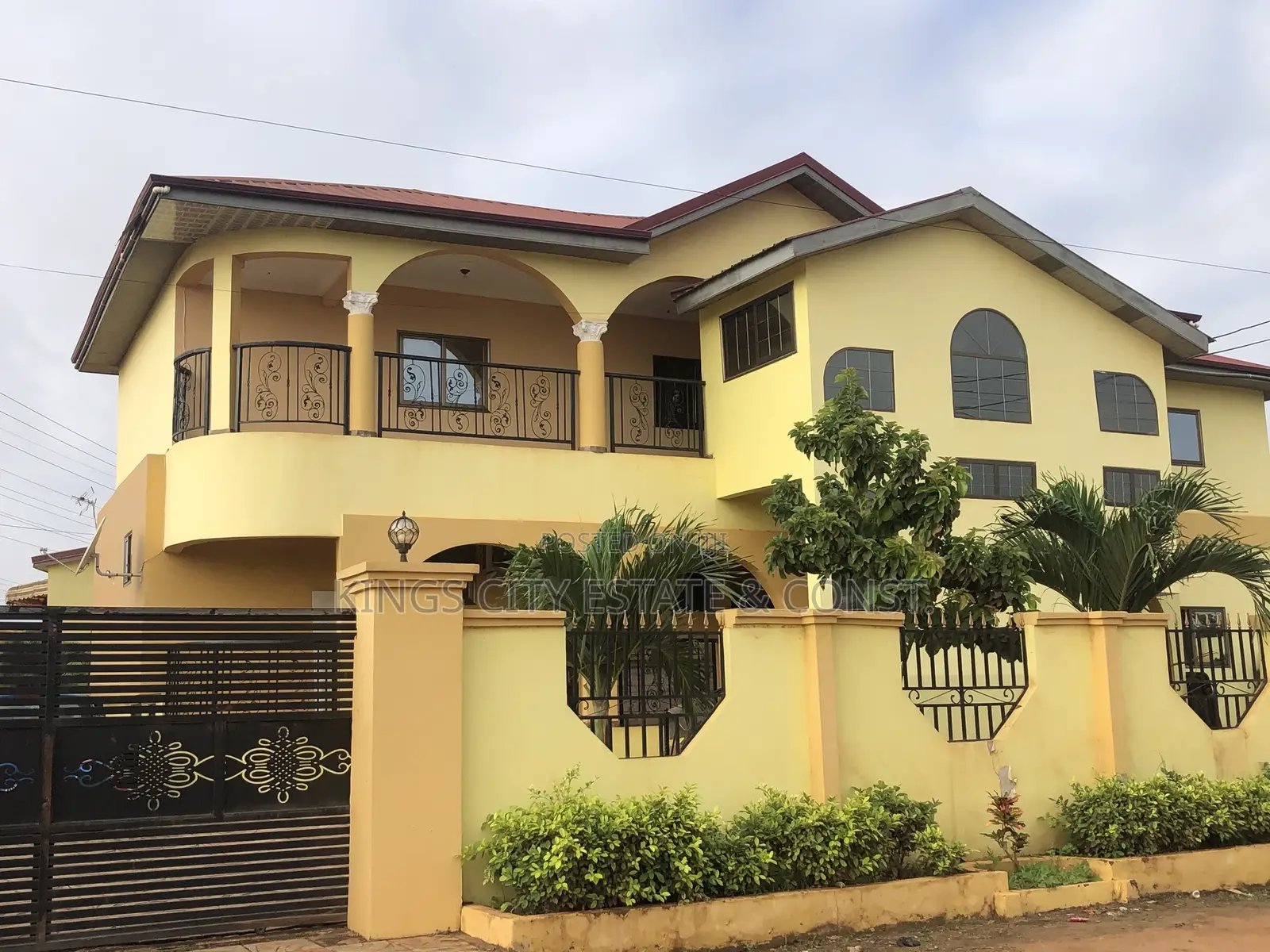 3bdrm Apartment in Atta-Mills, Ofankor for rent