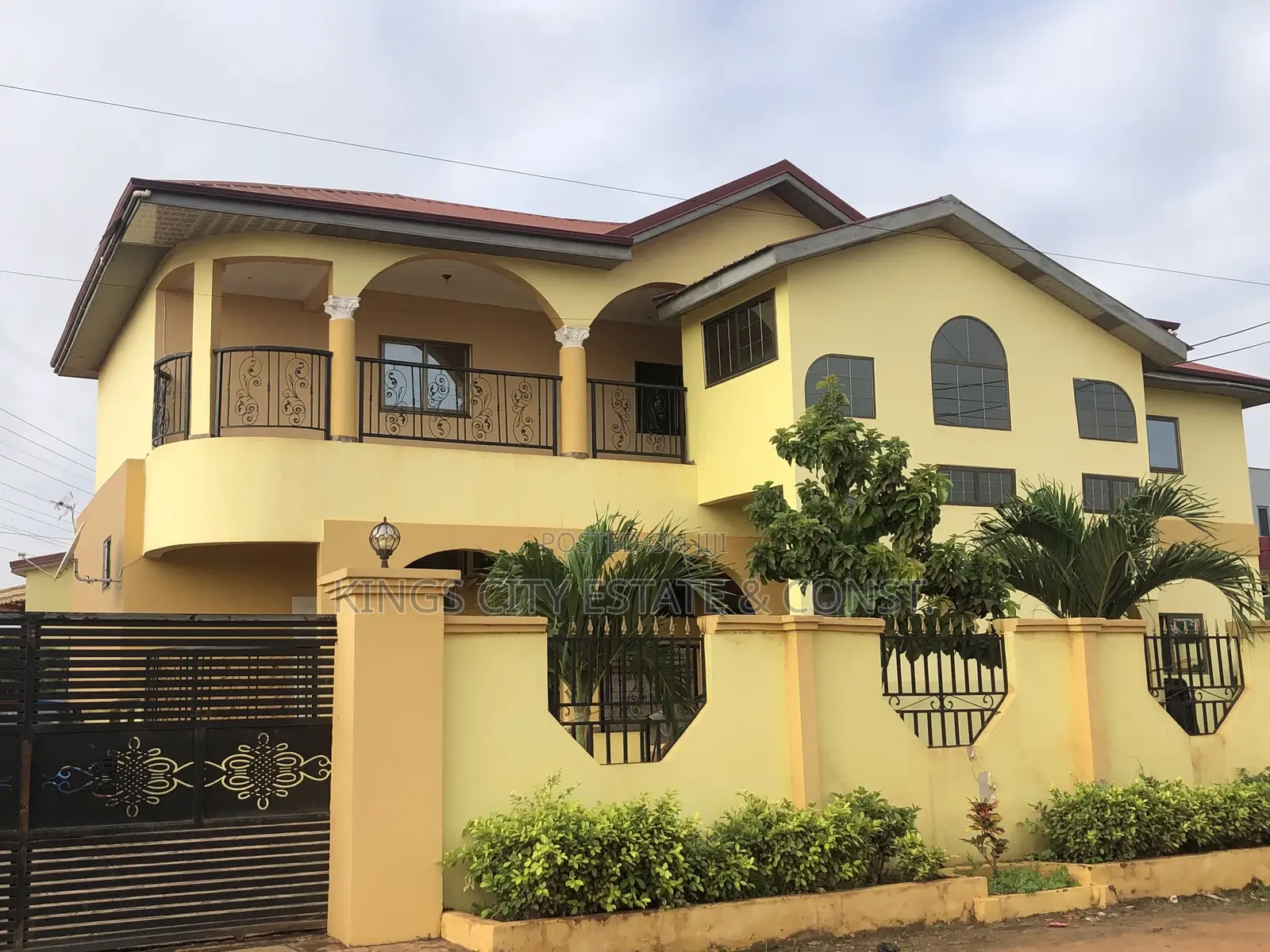 3bdrm Apartment in Atta-Mills, Ofankor for rent