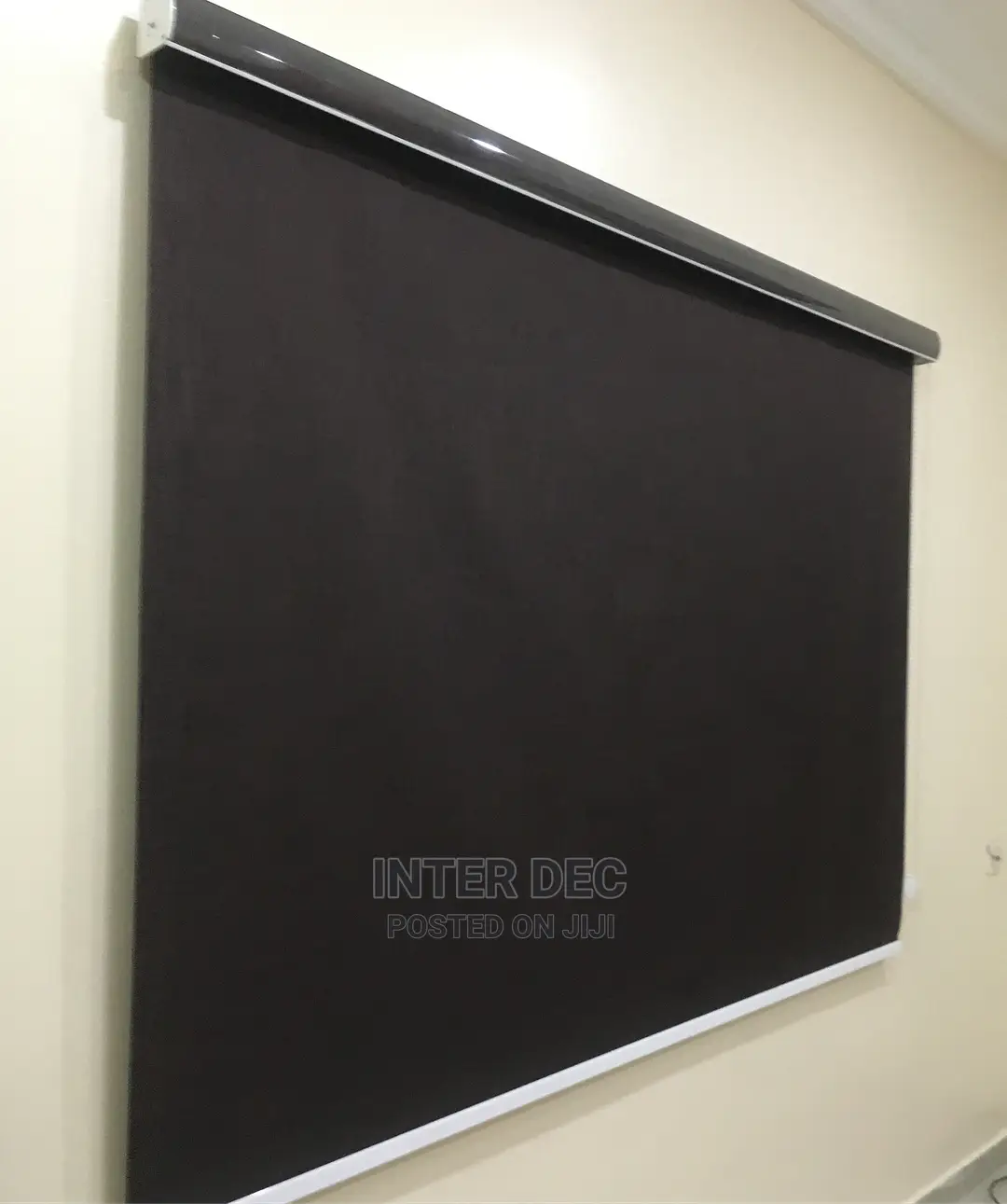 Executive Luxurious Roller Blinds Curtains