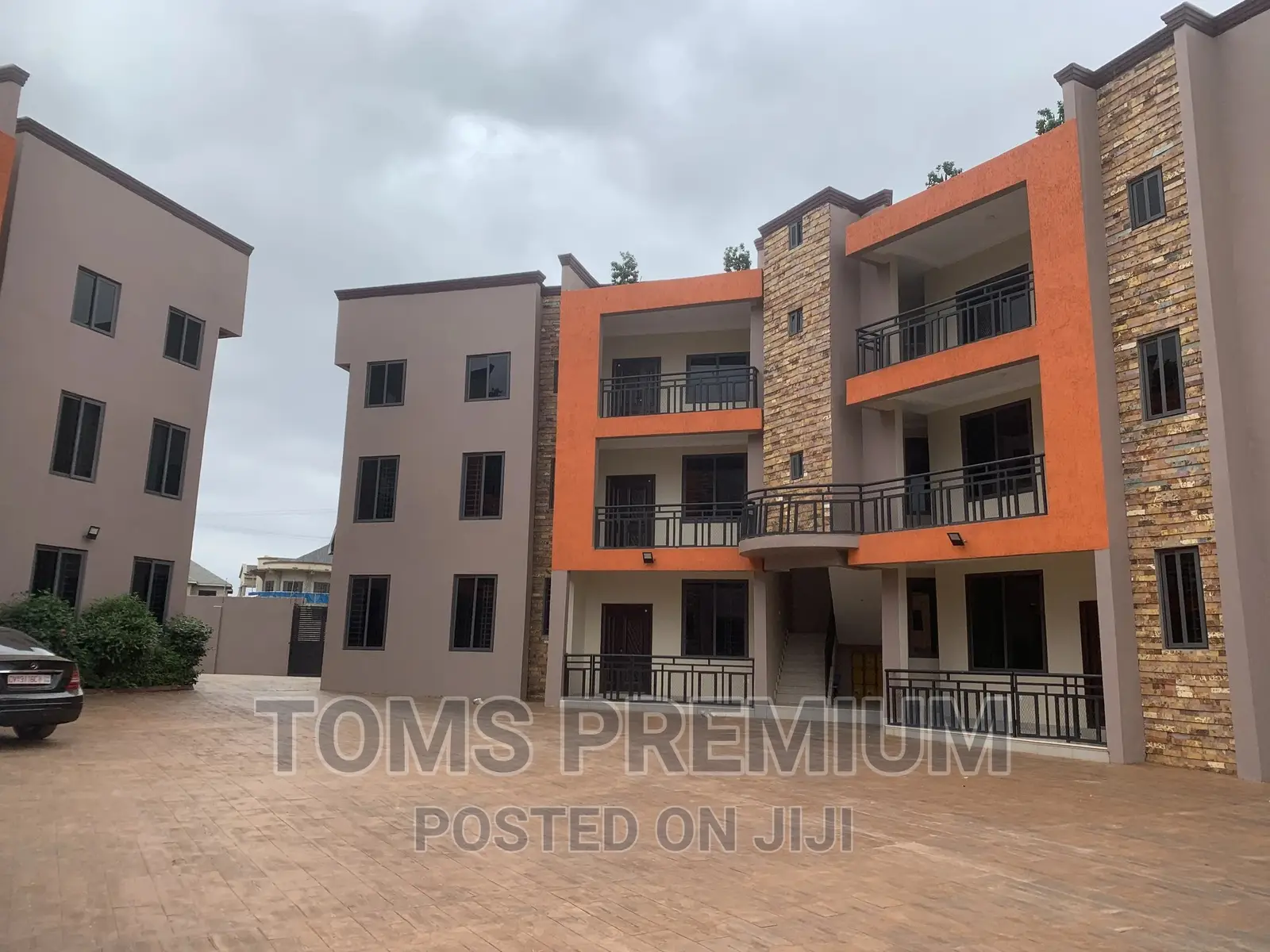 3bdrm Apartment in Legon Hills, Ashaley Botwe for Rent
