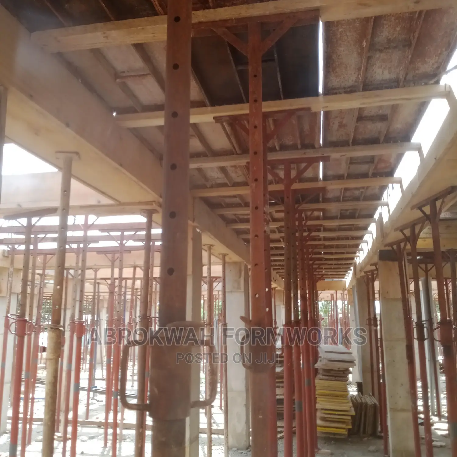Slabs/Metals/2by4/Formwork/Decking/Woods/Formworks/Pillars