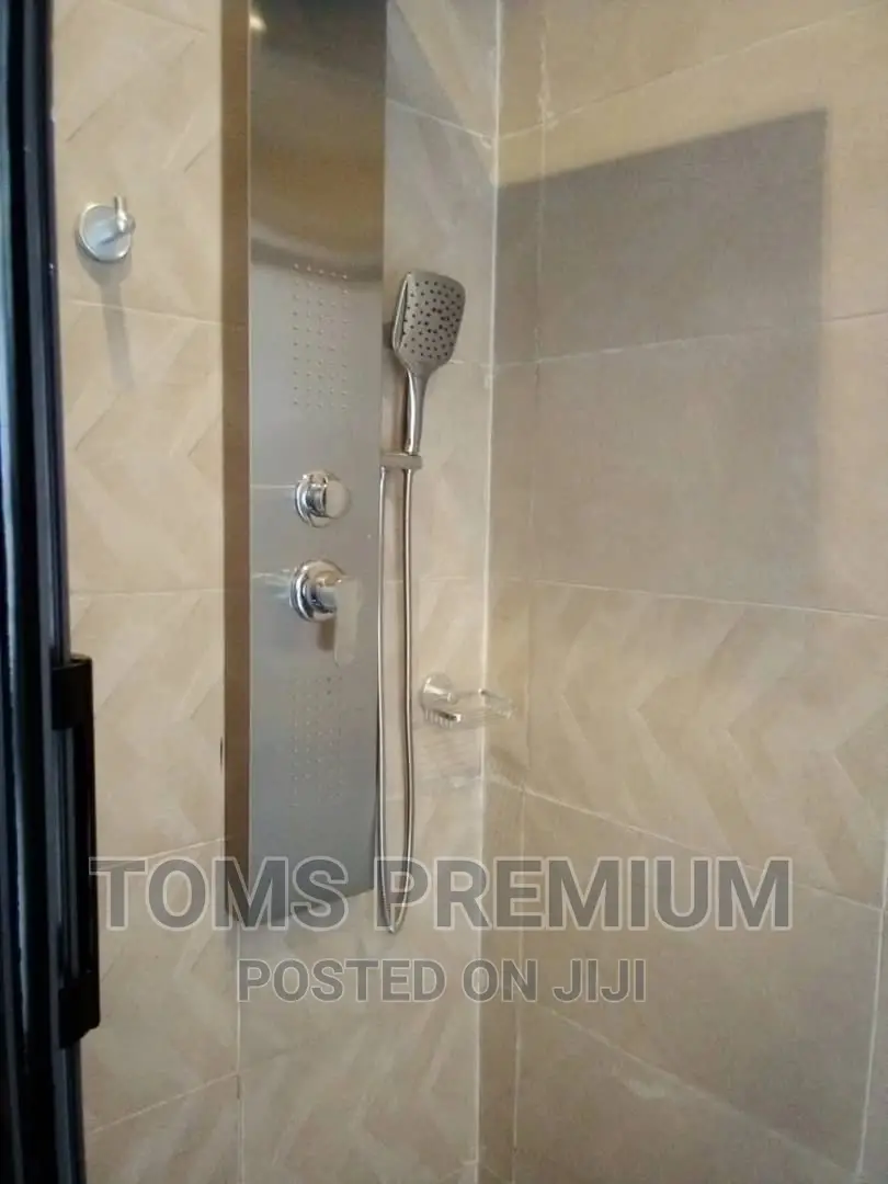 3bdrm Duplex in Nana Junction, Ashaley Botwe for rent