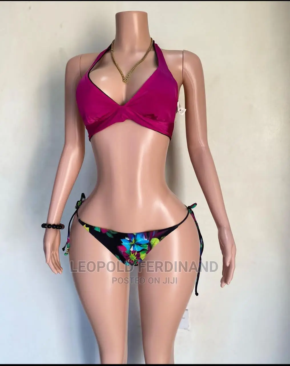 Big Round Breasts and Hips Mannequins