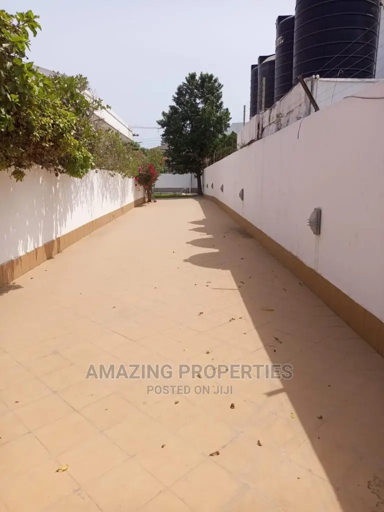 4bdrm House in Airport Residential for Rent