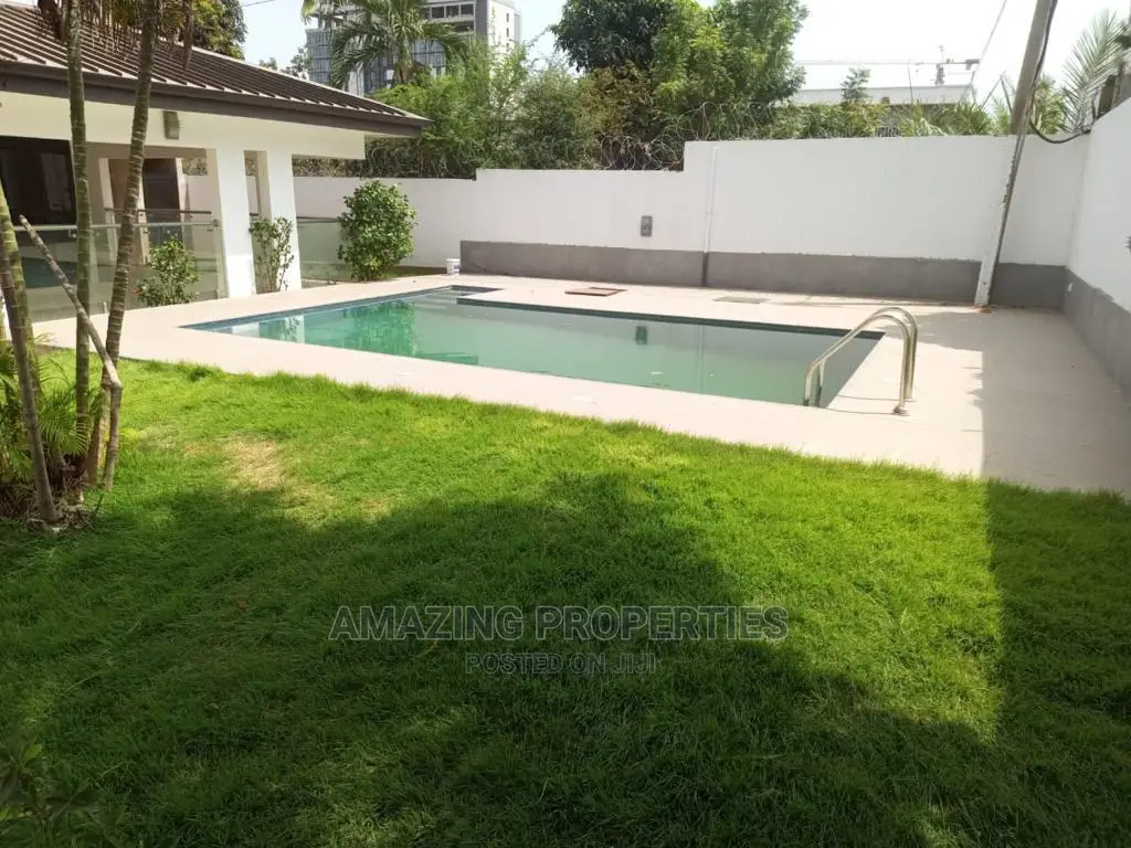 4bdrm House in Airport Residential for Rent
