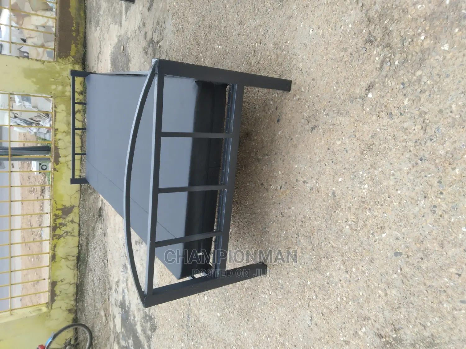 Single Bed and Foreign Mattresses
