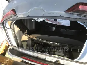 Honda CRV Cr-v Rear Back Glass 2017 2018 2019 2020 2021 2022