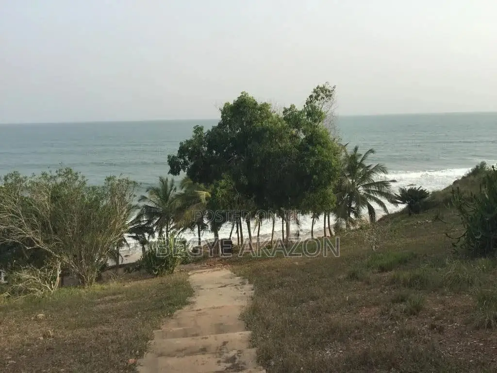 376 Acre Beach Land 4 Sale Ningo