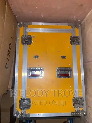 16units Flight Case Rack (Yellow Colour)