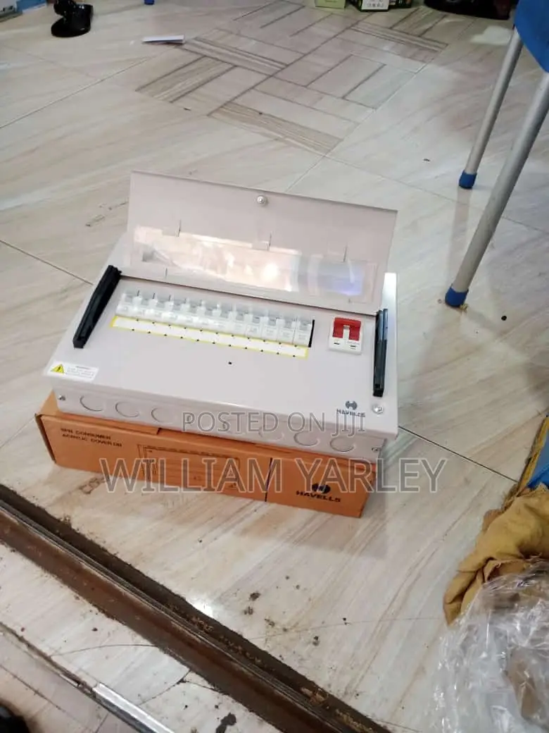4 Way Harvells Main Switch Distribution Box