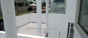 4bdrm Duplex in Airport Hills, Accra Metropolitan for Sale